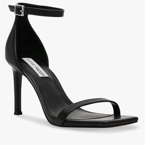 LIKE NEW - Steve Madden Piked Pump Black strapped heels. Size: 6.5